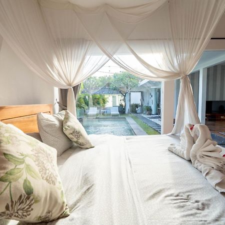 La Fortuna Seminyak  Luaran gambar