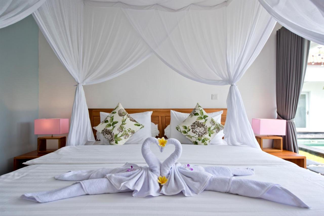 La Fortuna Seminyak  Luaran gambar