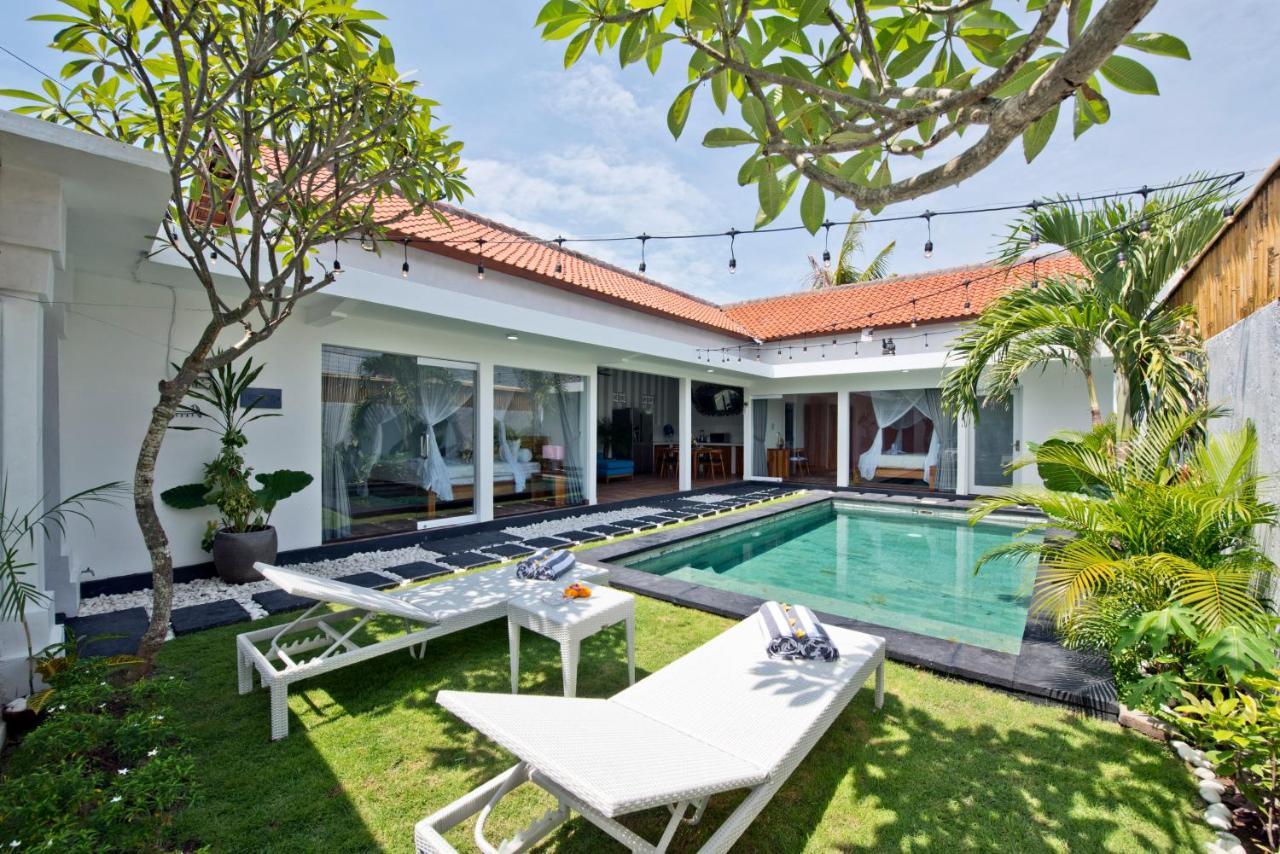 La Fortuna Seminyak  Luaran gambar