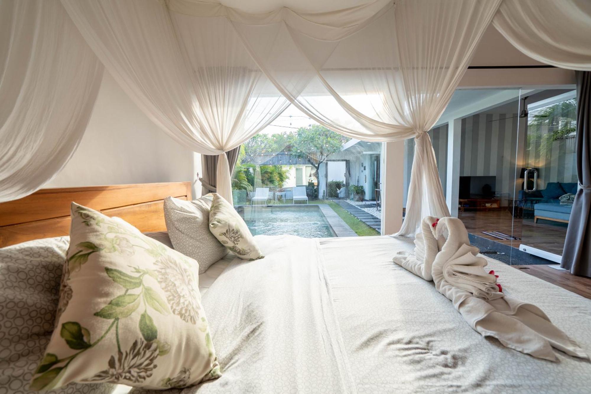 La Fortuna Seminyak  Luaran gambar